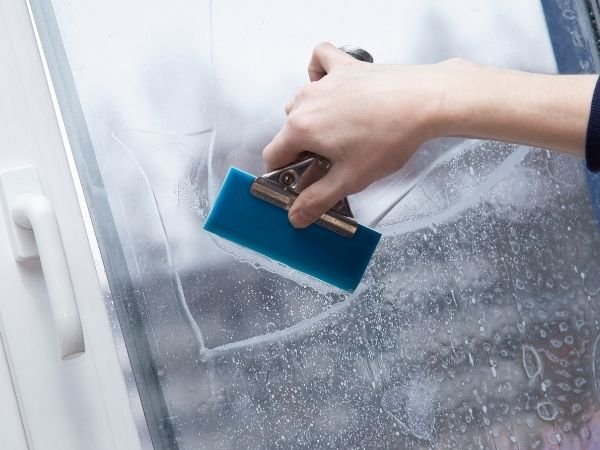 Garanta o conforto térmico com película refletiva em Taubaté